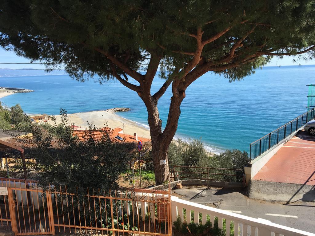 Albergo Miramare Bergeggi Exteriér fotografie
