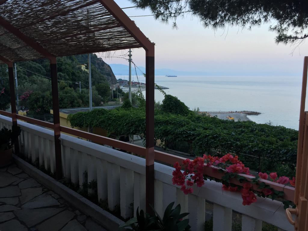 Albergo Miramare Bergeggi Exteriér fotografie