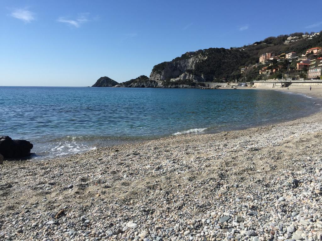 Albergo Miramare Bergeggi Exteriér fotografie