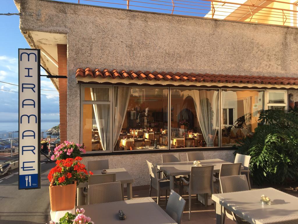 Albergo Miramare Bergeggi Exteriér fotografie