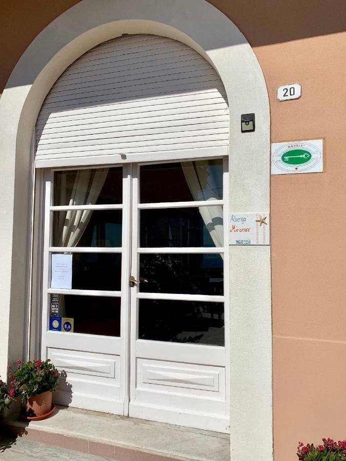 Albergo Miramare Bergeggi Exteriér fotografie